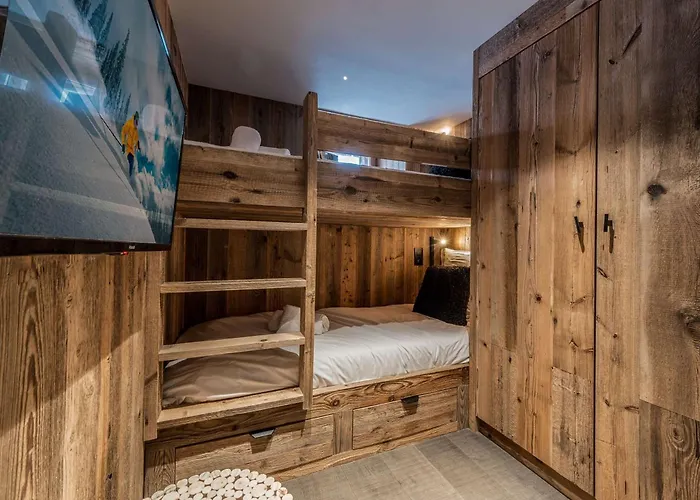 Cosy 5 Pers Pres Des Pistes Avec Sauna Et Terrasse - Fr-1-631-188 * Courchevel