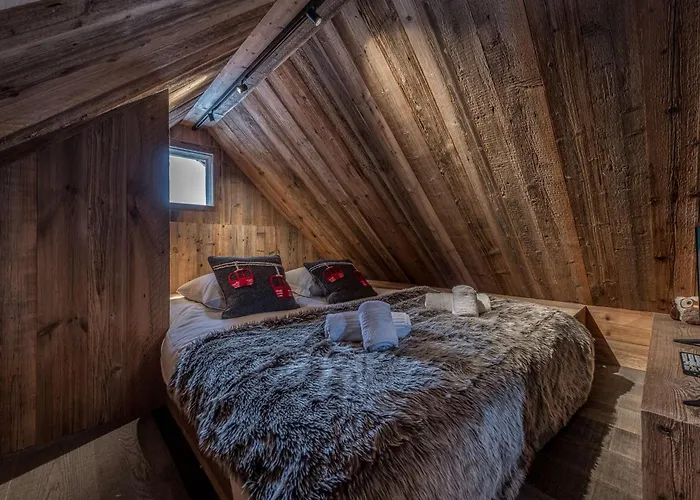 Cosy 5 Pers Pres Des Pistes Avec Sauna Et Terrasse - Fr-1-631-188 * Courchevel